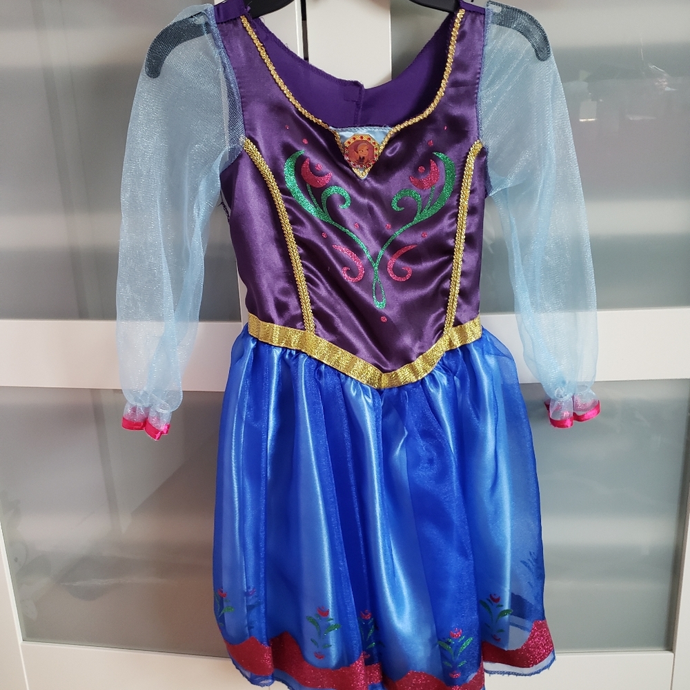 FROZEN Halloween Costume Girl 4-6X YRS